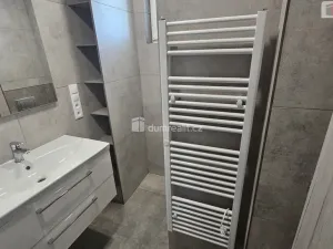 Pronájem bytu 2+kk, Praha - Holešovice, Osadní, 46 m2