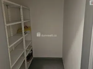 Pronájem bytu 2+kk, Praha - Strašnice, Nedvězská, 57 m2