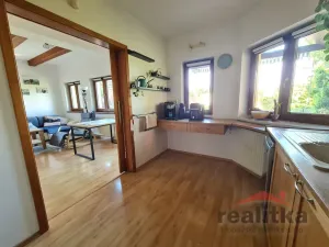 Prodej rodinného domu, Opava - Zlatníky, 6. května, 161 m2