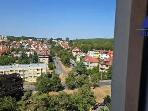 Pronájem bytu 3+1, Praha - Kobylisy, Kaňkovského, 69 m2