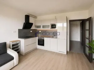 Pronájem bytu 2+kk, Praha, U Hostavického potoka, 56 m2