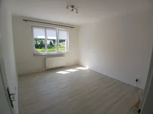 Prodej bytu 3+1, Aš, Kvapilova, 80 m2