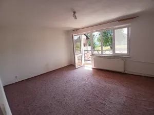 Prodej bytu 3+1, Aš, Kvapilova, 80 m2