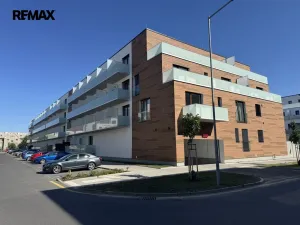 Pronájem garážového stání, Olomouc - Nová Ulice, Třída Jiřího Pelikána, 12 m2