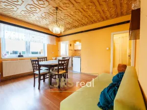 Prodej rodinného domu, Popice, 220 m2