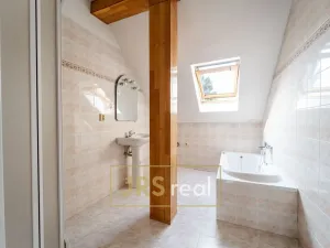 Prodej rodinného domu, Popice, 220 m2