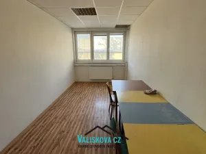 Pronájem výrobních prostor, Kroměříž, 1220 m2