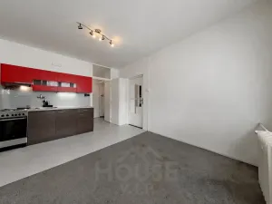 Prodej bytu 2+kk, Praha - Hostivař, Bělinského, 36 m2
