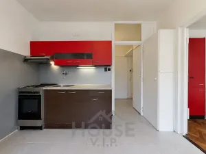 Prodej bytu 2+kk, Praha - Hostivař, Bělinského, 36 m2