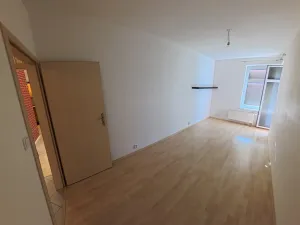 Pronájem bytu 3+kk, Hradec Králové - Nový Hradec Králové, Rybova, 89 m2