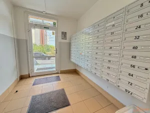 Prodej bytu 2+kk, Praha - Černý Most, Vašátkova, 45 m2