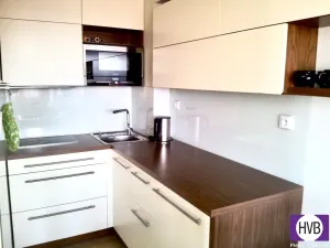 Prodej bytu 2+kk, Praha - Vokovice, Vokovická, 47 m2