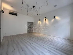Pronájem bytu 2+1, Praha - Vinohrady, Vocelova, 83 m2
