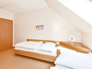 Prodej rodinného domu, Karlovy Vary, Slovenská, 147 m2