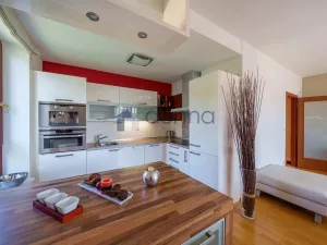 Pronájem bytu 3+kk, Praha, Podvinný mlýn, 80 m2