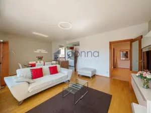 Pronájem bytu 3+kk, Praha, Podvinný mlýn, 80 m2