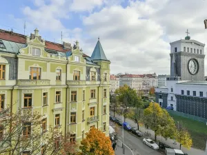 Pronájem bytu 2+kk, Praha - Vinohrady, náměstí Jiřího z Poděbrad, 54 m2