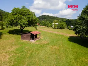 Prodej pozemku pro bydlení, Držková, 1818 m2