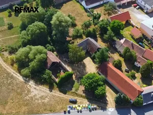 Prodej pozemku pro bydlení, Svéradice, 2388 m2