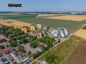 Pronájem bytu 1+kk, Klecany, V Honech, 30 m2