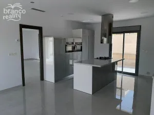 Prodej rodinného domu, Pinoso, Alicante, Španělsko, 165 m2