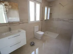 Prodej rodinného domu, Pinoso, Alicante, Španělsko, 220 m2