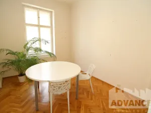 Pronájem bytu 3+kk, Praha - Vinohrady, Vinohradská, 84 m2