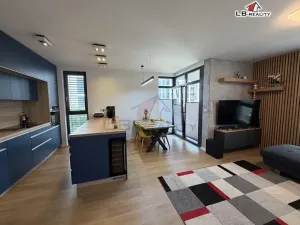 Prodej bytu 4+kk, Kolín, Zásmucká, 90 m2