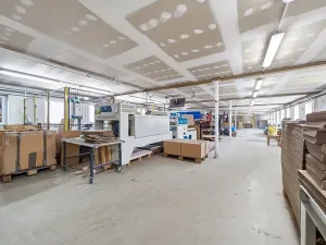 Prodej výrobních prostor, Věžky, 2200 m2