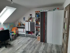 Prodej rodinného domu, Neumětely, V Chaloupkách, 230 m2