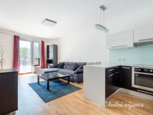 Pronájem bytu 2+kk, Praha - Smíchov, Jeřabinová, 53 m2