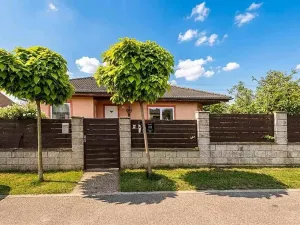 Prodej rodinného domu, Odolena Voda, Za Klokočkou, 138 m2