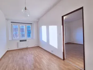 Pronájem bytu 2+kk, Praha - Braník, Ke Krči, 42 m2