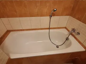 Pronájem bytu 1+kk, Praha - Strašnice, Černokostelecká, 33 m2