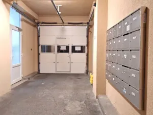 Pronájem bytu 2+kk, Praha - Holešovice, Malá Plynární, 49 m2