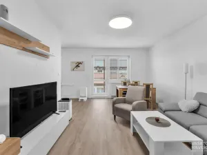 Pronájem bytu 3+1, Černožice, Družstevní, 75 m2