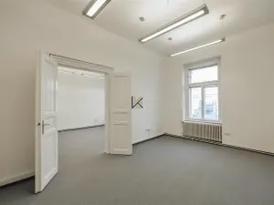 Pronájem kanceláře, Praha, Klimentská, 228 m2