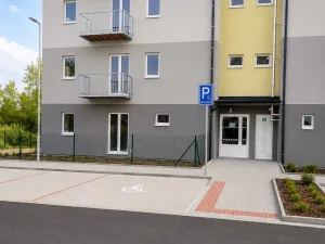 Pronájem bytu 2+kk, Hrochův Týnec, Nádražní, 34 m2