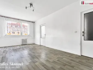 Prodej bytu 2+1, Ústí nad Labem - Severní Terasa, Švestková, 61 m2