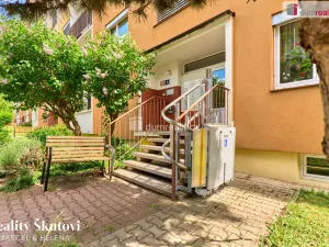 Prodej bytu 2+1, Ústí nad Labem - Severní Terasa, Švestková, 61 m2