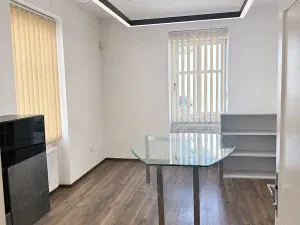 Pronájem kanceláře, Praha - Hlubočepy, Na Zlíchově, 37 m2