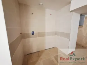 Pronájem ordinace, Praha - Vinohrady, Máchova, 70 m2