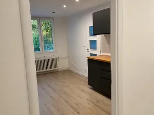 Prodej bytu 2+kk, Praha - Krč, Hurbanova, 40 m2