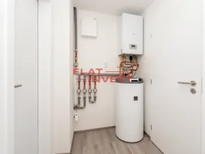 Pronájem bytu 1+kk, Praha - Vokovice, Kladenská, 21 m2