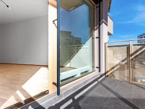 Pronájem bytu 2+kk, Praha - Malešice, Univerzitní, 53 m2