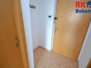 Pronájem bytu 2+kk, Praha - Nusle, Mojmírova, 45 m2