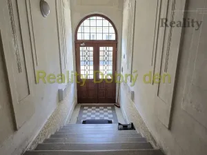 Prodej bytu 3+kk, Opava, Mírová, 75 m2
