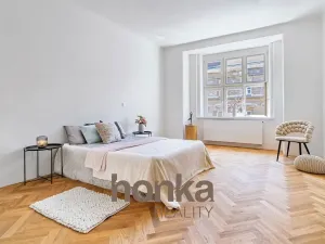 Prodej bytu 3+1, Praha - Holešovice, Janovského, 110 m2