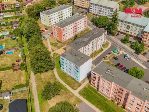 Prodej bytu 2+1, Toužim, Na Zámecké, 63 m2