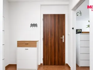 Prodej bytu 3+1, Milovice, Mírová, 93 m2